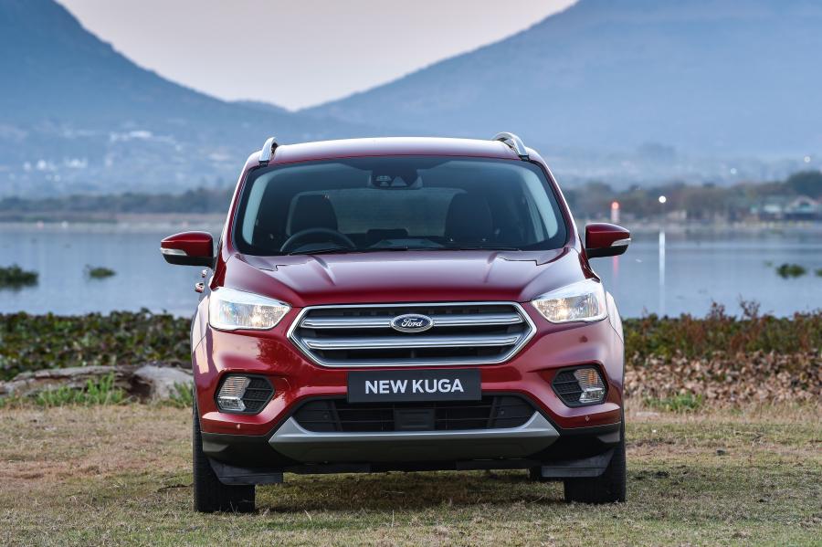 Ford Kuga 2017 года  (ZA) (фото 13 из 40)